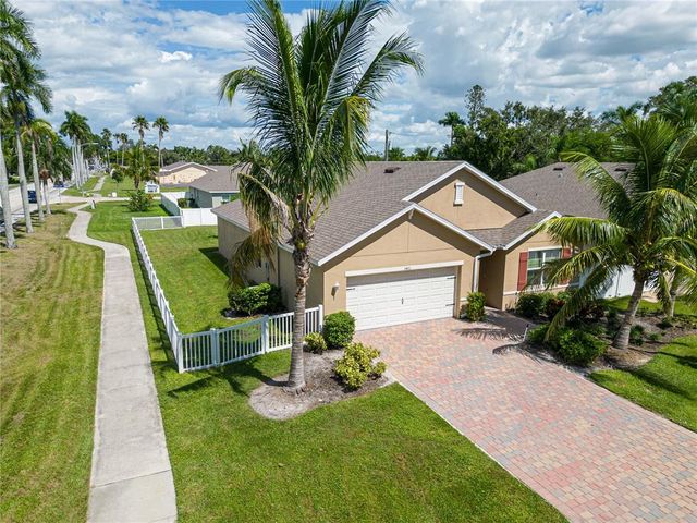 1401 Fountain Ave, Fort Myers, FL 33919