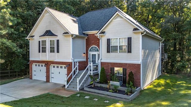 40 Legend Creek Walk, Douglasville, GA 30134
