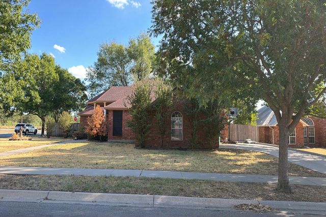 3216 Staghorn Cir, Denton, TX 76208