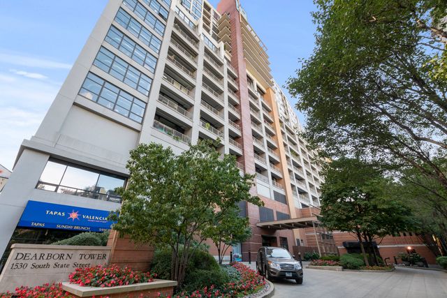 1530 S  State St #909, Chicago, IL 60605