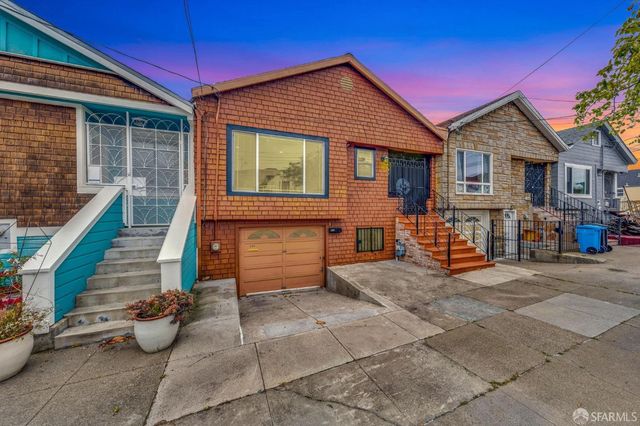 210 Edinburgh St, San Francisco, CA 94112