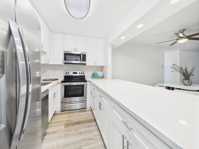 315 Montana Ave #407, Santa Monica, CA 90403