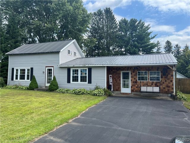 105 Woodgate Dr, Boonville, NY 13309