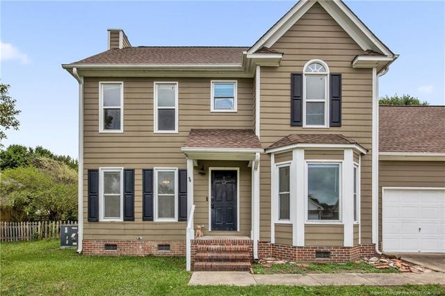 1183 Helmsley Dr, Fayetteville, NC 28314