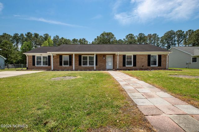 107 Old Post Court, Jacksonville, NC 28546