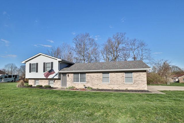 20667 Lakeview Dr, Lawrenceburg, IN 47025