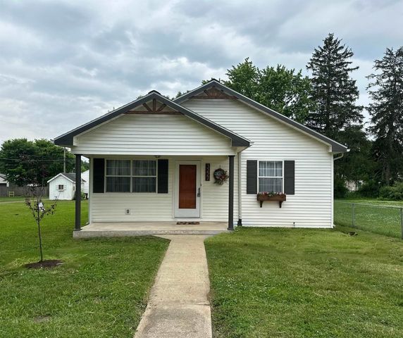 3227 Richmond Ave, Connersville, IN 47331
