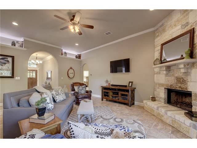 12 Tanglewood Trl, Wimberley, TX 78676