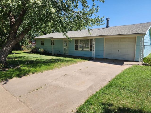 174 Amy Ave, Russell, KS 67665