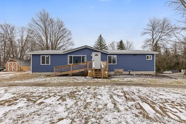 402 Liberty St, Muir, MI 48860