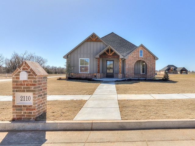 2110 W  Sunset Dr, Mustang, OK 73064