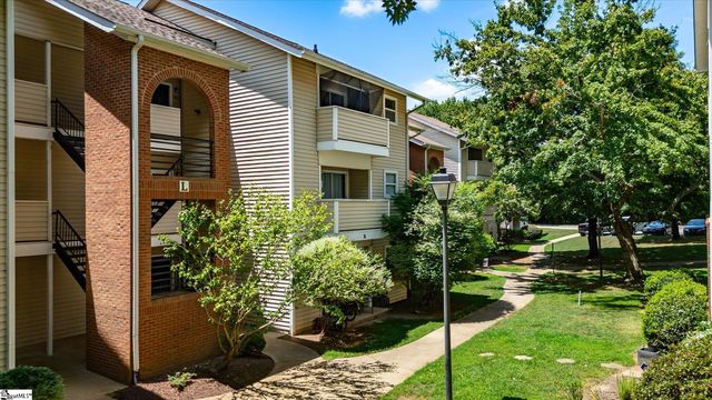 2601 Duncan Chapel Rd #L302, Greenville, SC 29617