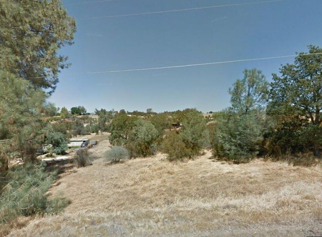 8475 Hedgepeth Rd, Valley Springs, CA 95252