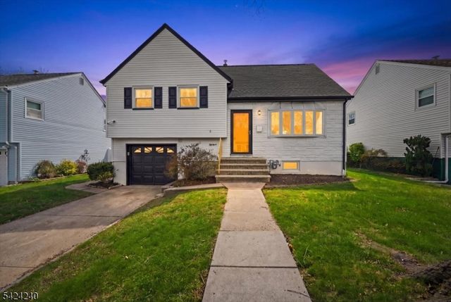 51 Albert Ter, Bloomfield, NJ 07003