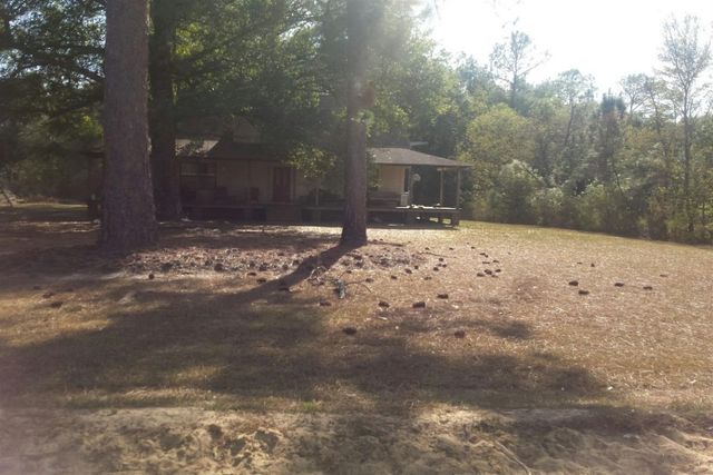 351 Bundrick Moore Rd, Warwick, GA 31796