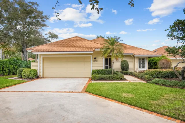 7040 SE Winged Foot Drive, Stuart, FL 34997