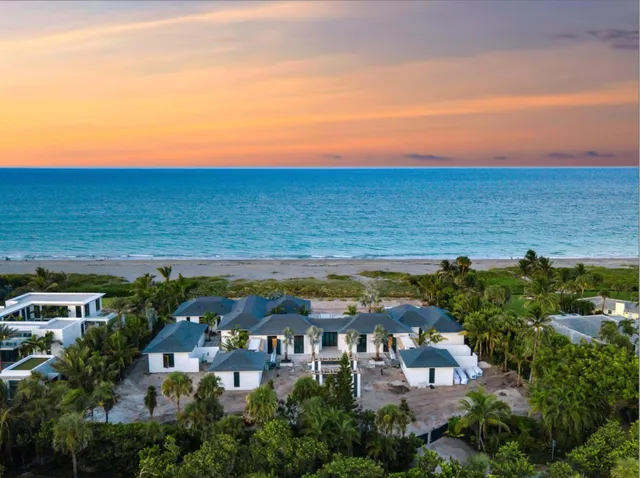 7 S Beach Road, Hobe Sound, FL 33455