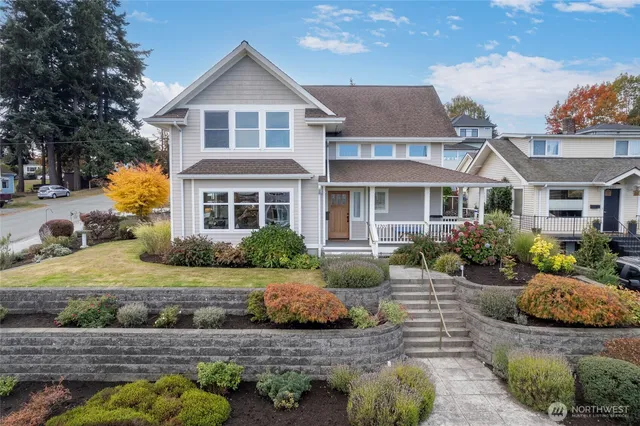 1701 7th Street, Anacortes, WA 98221