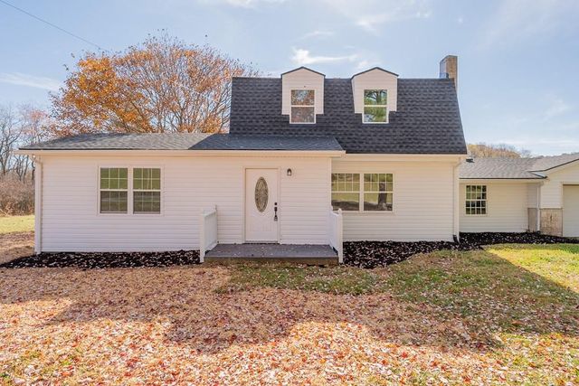 3052 Cedar Springs Rd, Sugar Grove, VA 24375