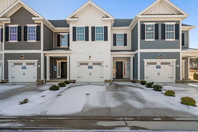 Laurel Plan in Breck Grove, Chesapeake, VA 23321