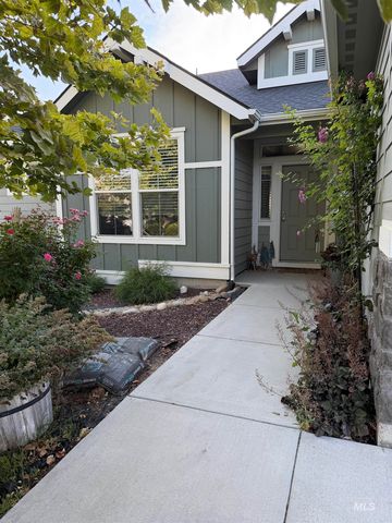 16736 N  Fielding Way, Nampa, ID 83687