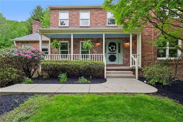 4024 Gwynedd Dr, Allison Park, PA 15101
