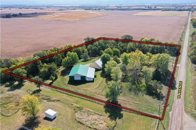 11978 W Ave, Columbus Junction, IA 52738
