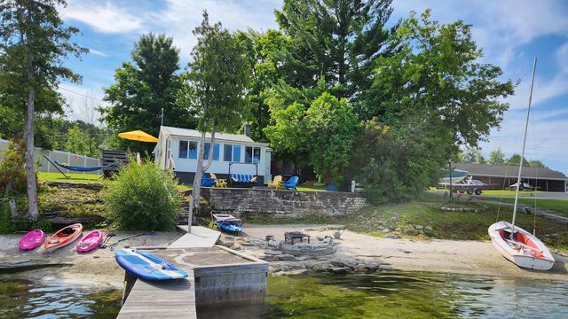307 Riverview Dr, Morristown, NY 13664