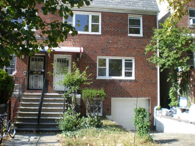 4834 38th St, Long Island City, NY 11101