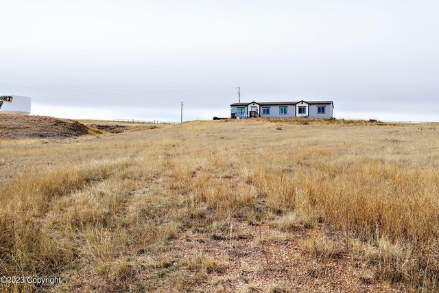 15 Driskell Ct, Wright, WY 82732