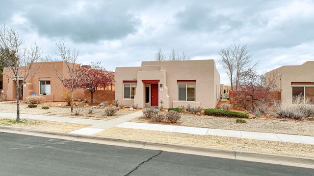 80 Johnson Mesa, Santa Fe, NM 87508