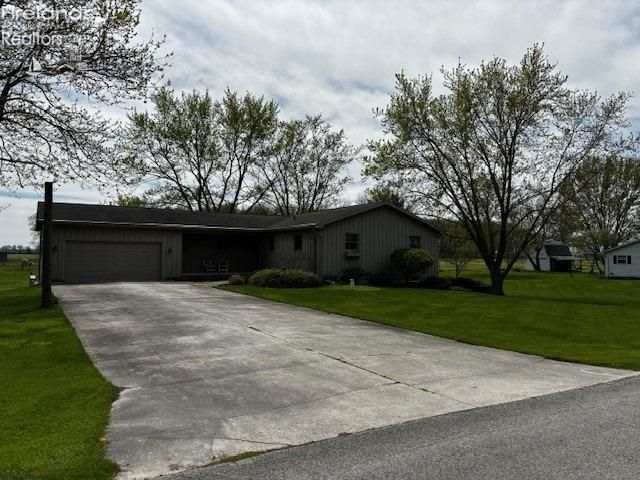 1411 County Road 31, Fremont, OH 43420