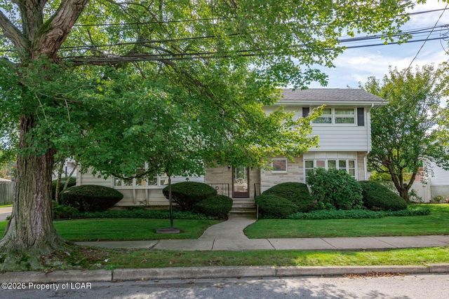 28 Marjorie Ave, Wilkes Barre, PA 18702