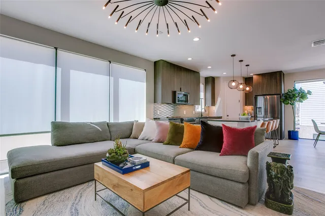 4703 Munger Ave #207, Dallas, TX 75204