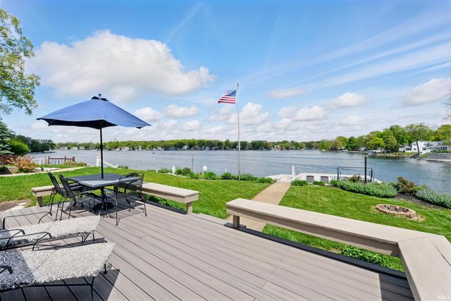 405 Lions Dr, Rome City, IN 46784