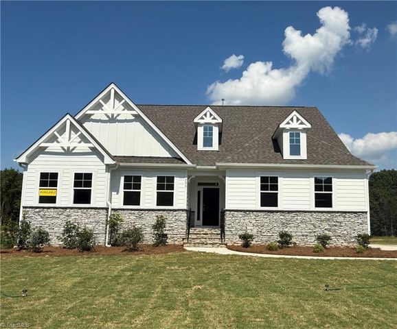 290 Redland Rd, Advance, NC 27006