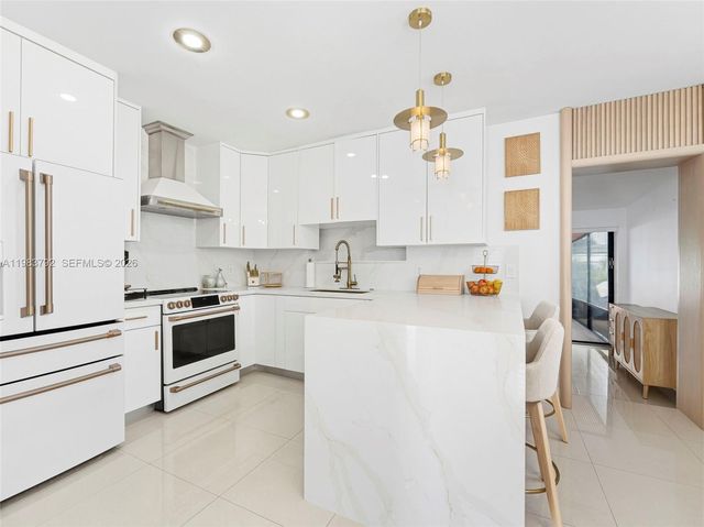 550 NW 58th Ave, Miami, FL 33126