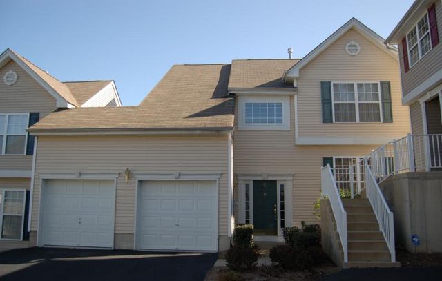 1109 Spruce Hills Dr, Glen Gardner, NJ 08826