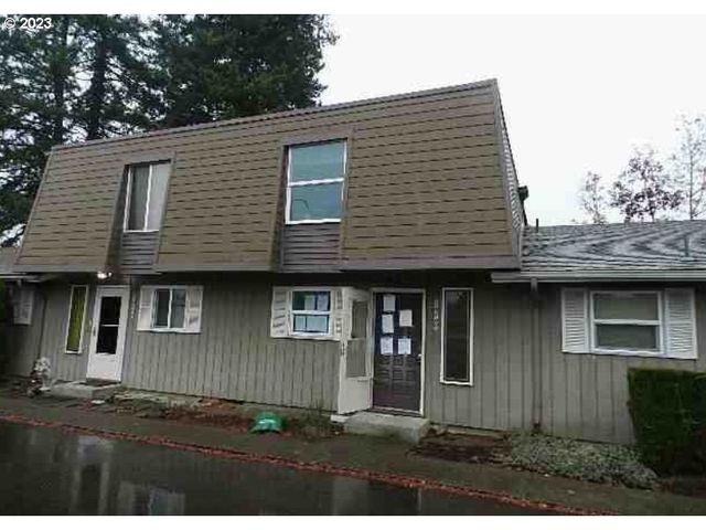 883 NE Territorial Rd, Canby, OR 97013