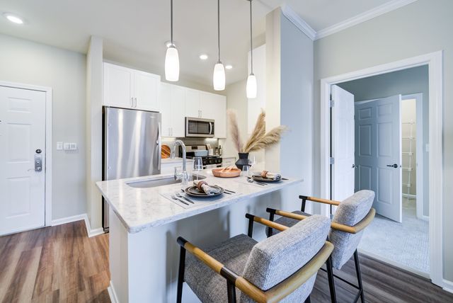 99 Needham St #2153, Newton Highlands, MA 02461