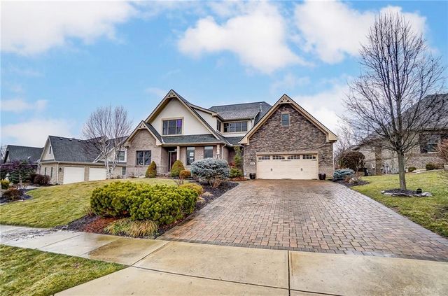 492 Signature Dr S, Xenia, OH 45385