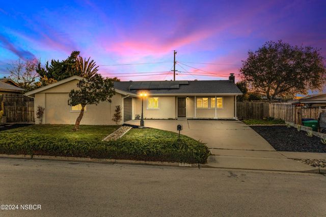 3971 Rigel Ave, Lompoc, CA 93436