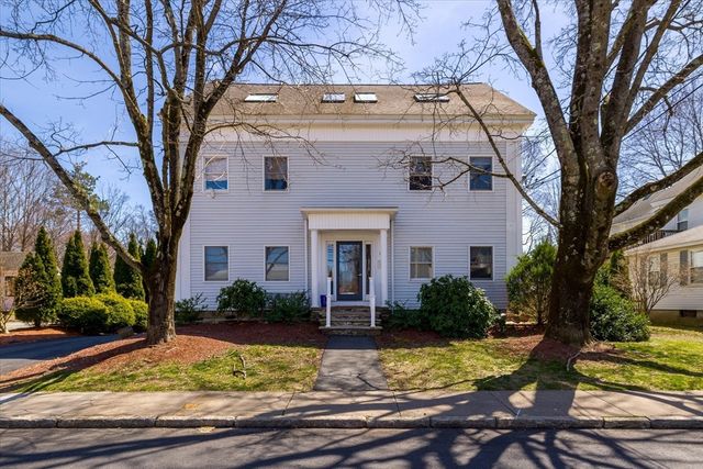 14 Grove St #5, Westborough, MA 01581