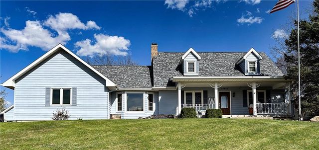 27046 Joiner Dr, Brookfield, MO 64628