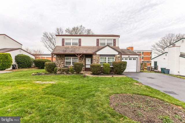 156 Wildflower Dr, Plymouth Meeting, PA 19462