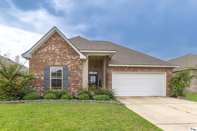 111 Lynnhaven St, Monroe, LA 71203