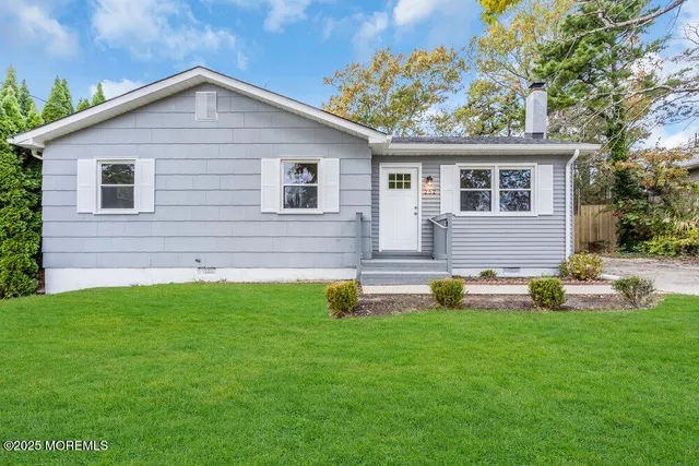 252 Nautilus Drive, Manahawkin, NJ 08050