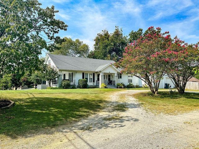 3524 Aggie Rd, Jonesboro, AR 72405