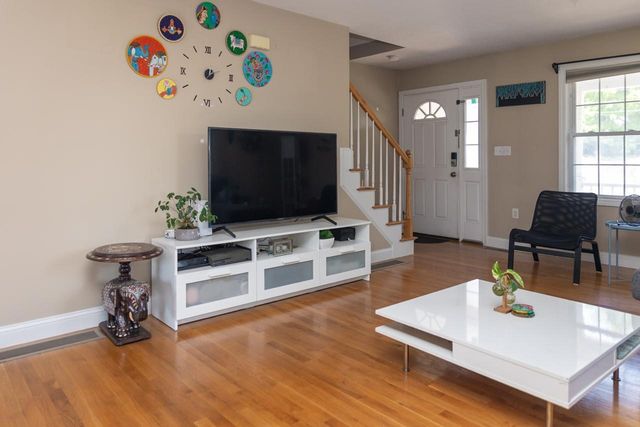3 Turnpike Rd #3, Chelmsford, MA 01824