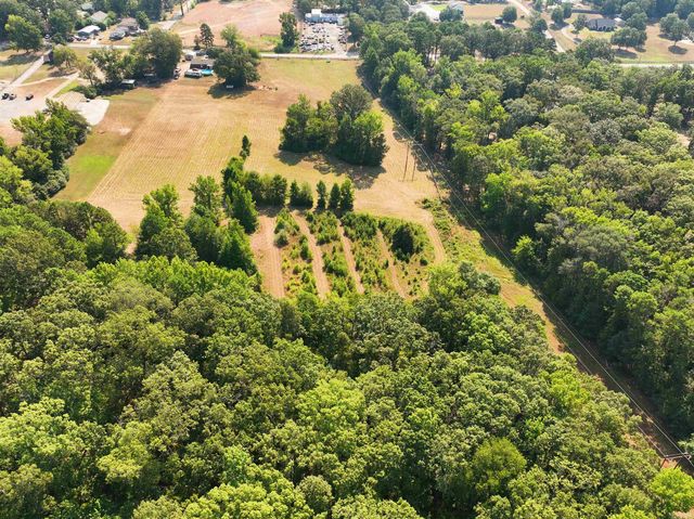 2211 Hilldale Rd, Alexander, AR 72002